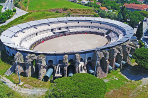 arene ville frejus camping var pas cher parc aquatique